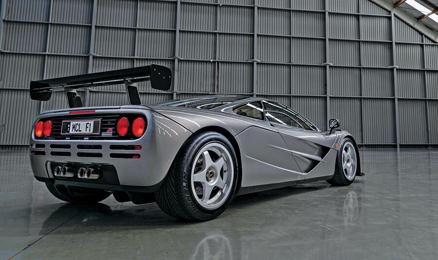 1994-mclaren-f1-rear.jpg